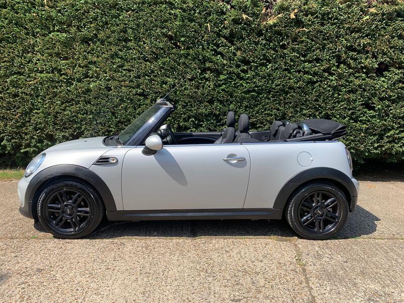 MINI CONVERTIBLE 1.6 Cooper Convertible 2dr Petrol Manual Euro 6 (s/s) (122 ps)