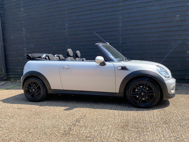 MINI CONVERTIBLE 1.6 Cooper Convertible 2dr Petrol Manual Euro 6 (s/s) (122 ps)
