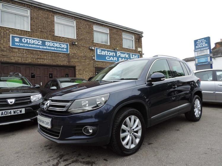 View VOLKSWAGEN TIGUAN 2.0 TDI BlueMotion Tech Match DSG 4WD 5dr