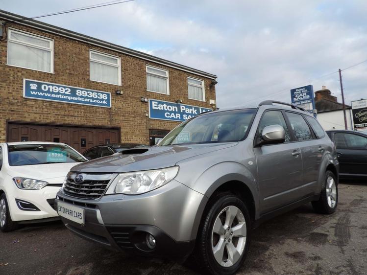 View SUBARU FORESTER 2.0 D XC 5dr 4WD - PAN ROOF - 1 OWNER