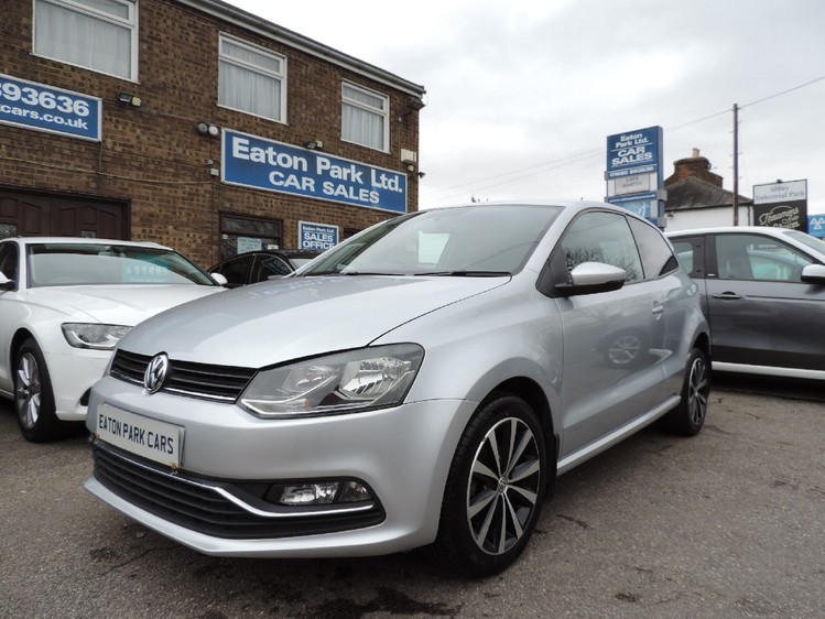 View VOLKSWAGEN POLO 60 BlueMotion SE