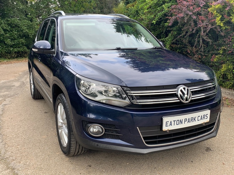 View VOLKSWAGEN TIGUAN MATCH TDI BLUEMOTION TECH 4MOTION DSG