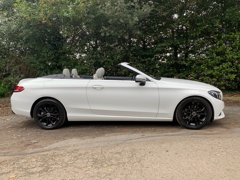 View MERCEDES-BENZ C CLASS C 220 D SPORT