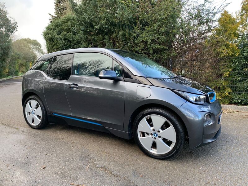 BMW I3