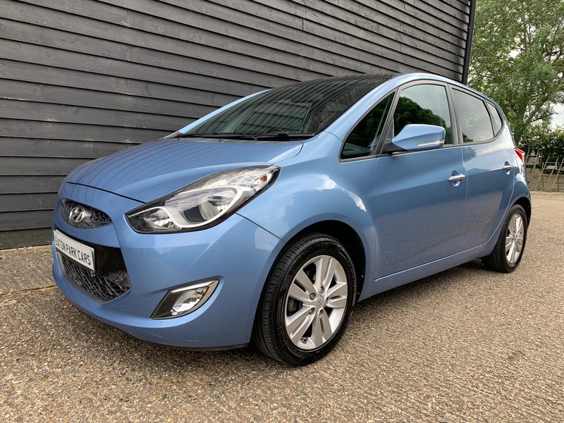 View HYUNDAI IX20 STYLE AUTOMATIC ELECTRIC PANORAMIC GLASS ROOF