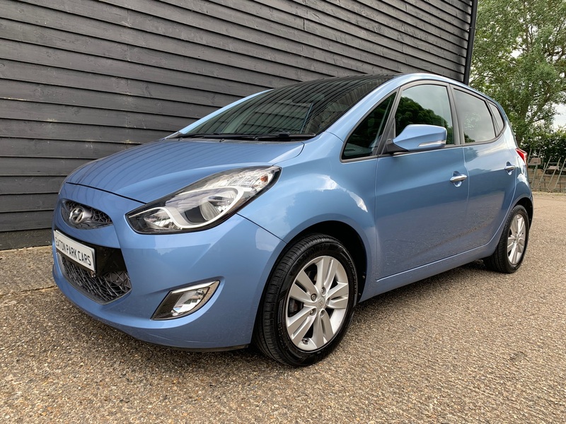 HYUNDAI IX20